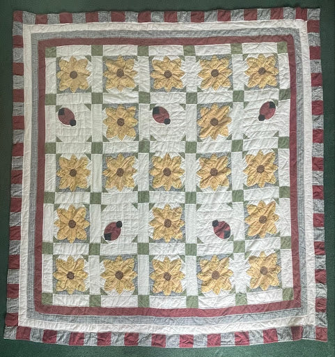 Appliqué Floral (Sunflower & Ladybug) Quilt
